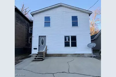 1135 Sharon Avenue, Zanesville, OH 43701 - Photo 1