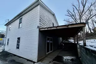 1135 Sharon Ave, Zanesville, OH 43701 - Photo 11