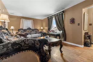 210 Davenport Ave, Akron, OH 44312 - Photo 5