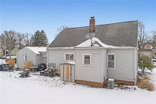 210 Davenport Ave, Akron, OH 44312 - Photo 21