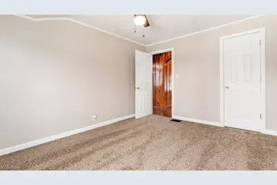 10050 Norwich Drive, Norwich, OH 43767 - Photo 19