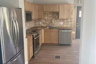 4138 E 154th St, Loveland, OH 44128 - Photo 3