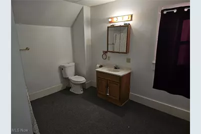 849 S Lawn Avenue, Coshocton, OH 43812 - Photo 11