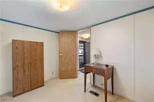 13009 Kevin Ln, Chardon, OH 44024 - Photo 19