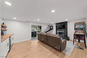 830 S Parkview Dr, Aurora, OH 44202 - Photo 37