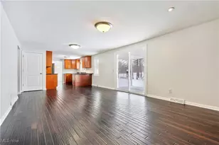 5125 Glenoak Dr NE, Louisville, OH 44641 - Photo 13