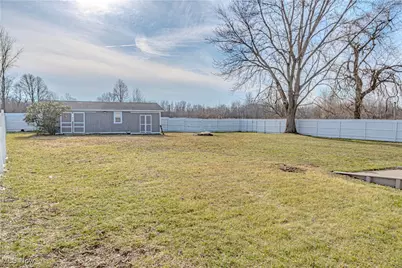 155 Sterling Street, Creston, OH 44217 - Photo 3