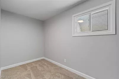 15214 Chatfield Avenue, Loveland, OH 44111 - Photo 17