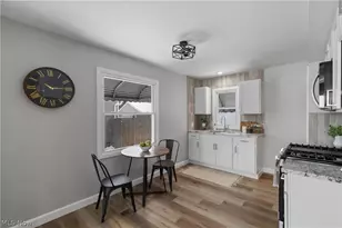 15214 Chatfield Ave, Loveland, OH 44111 - Photo 9