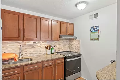 10404 N Church Drive #409, Loveland, OH 44130 - Photo 19