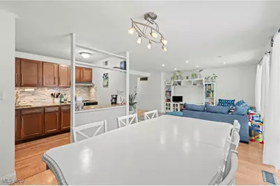 10404 N Church Drive #409, Loveland, OH 44130 - Photo 17