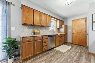 318 Winkler Dr, Rittman, OH 44270 - Photo 13