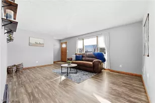 318 Winkler Dr, Rittman, OH 44270 - Photo 9