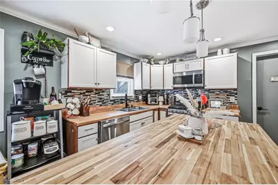 1946 Connecticut Avenue, Youngstown, OH 44509 - Photo 11