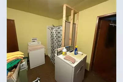 507 W 3rd Street, Uhrichsville, OH 44683 - Photo 7