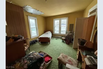 507 W 3rd Street, Uhrichsville, OH 44683 - Photo 11