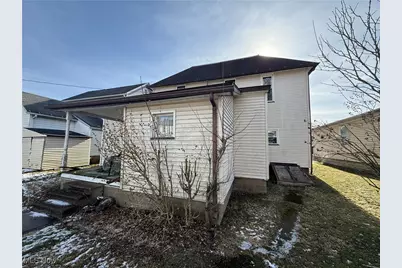 507 W 3rd Street, Uhrichsville, OH 44683 - Photo 15