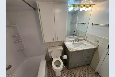 6960 Carriage Hill Drive, Brecksville, OH 44141 - Photo 17