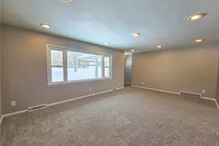 2319 Henn Hyde Rd NE, Warren, OH 44484 - Photo 5