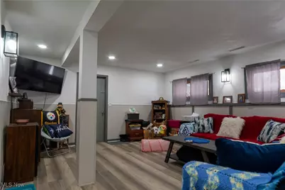 427 Catalina Drive, New Franklin, OH 44319 - Photo 17