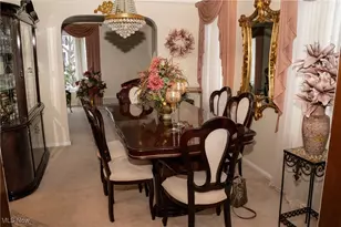 3670 Silsby Rd, University Heights, OH 44118 - Photo 9