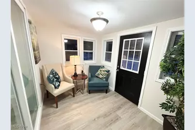 2373 N Taylor Road, Cleveland Heights, OH 44112 - Photo 11