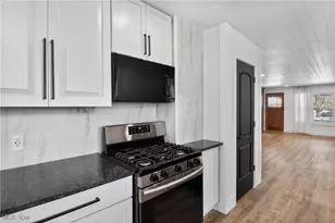 921 Homewood Ave, Salem, OH 44460 - Photo 11