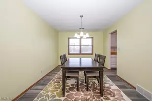852 Pearson Cir, Boardman, OH 44512 - Photo 7