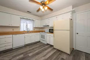 852 Pearson Cir, Youngstown, OH 44512 - Photo 5