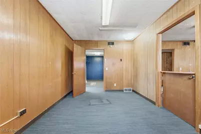 1817 Fulton Road, Canton, OH 44709 - Photo 7