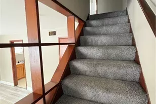 1917-1921 Lancaster St, Cuyahoga Falls, OH 44221 - Photo 9