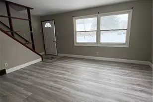 1917-1921 Lancaster St, Cuyahoga Falls, OH 44221 - Photo 3