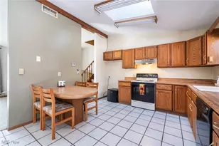 674 Angiline Dr, Youngstown, OH 44512 - Photo 13