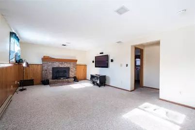 674 Angiline Drive, Youngstown, OH 44512 - Photo 17