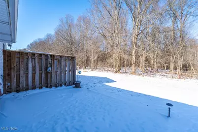 674 Angiline Drive, Youngstown, OH 44512 - Photo 37