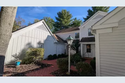 4389 Devonshire Drive, Youngstown, OH 44512 - Photo 9