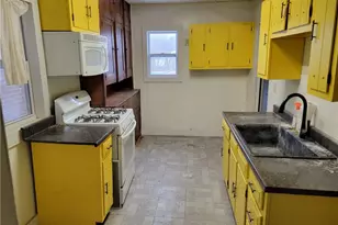 1263 W Waterloo Rd, Akron, OH 44314 - Photo 3