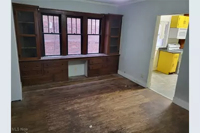 1263 W Waterloo Road, Akron, OH 44314 - Photo 5