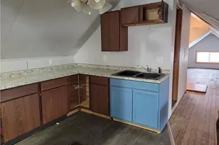 1263 W Waterloo Rd, Akron, OH 44314 - Photo 15