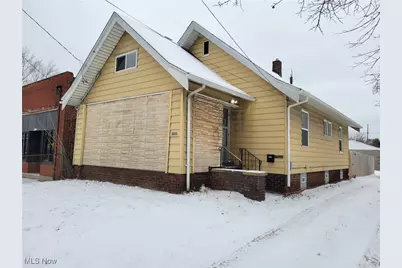 1263 W Waterloo Road, Akron, OH 44314 - Photo 1