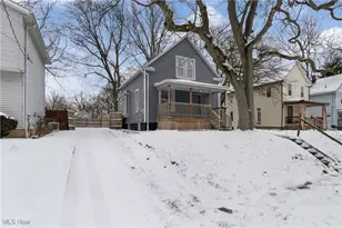 1133 Bellows St, Akron, OH 44301 - Photo 1