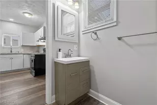 1133 Bellows St, Akron, OH 44301 - Photo 17