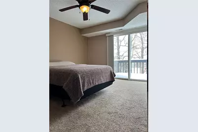 6231 Hidden Creek Drive #233, Lorain, OH 44053 - Photo 13