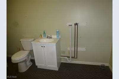 48260 National Road, St Clairsville, OH 43950 - Photo 9