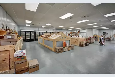 504 Dover Road NE, Sugarcreek, OH 44681 - Photo 25