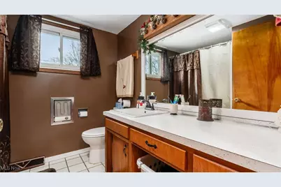 606 Main Street, Duncan Falls, OH 43734 - Photo 15