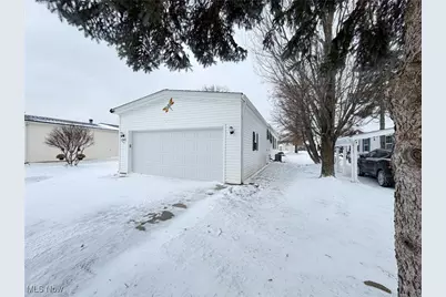 1560 Birdie Lane, Painesville, OH 44077 - Photo 7