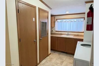 1560 Birdie Lane, Painesville, OH 44077 - Photo 23