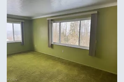 288 Skyview Drive, Weirton, WV 26062 - Photo 15