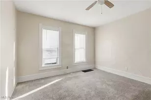 444 W 13th St, Lorain, OH 44052 - Photo 9